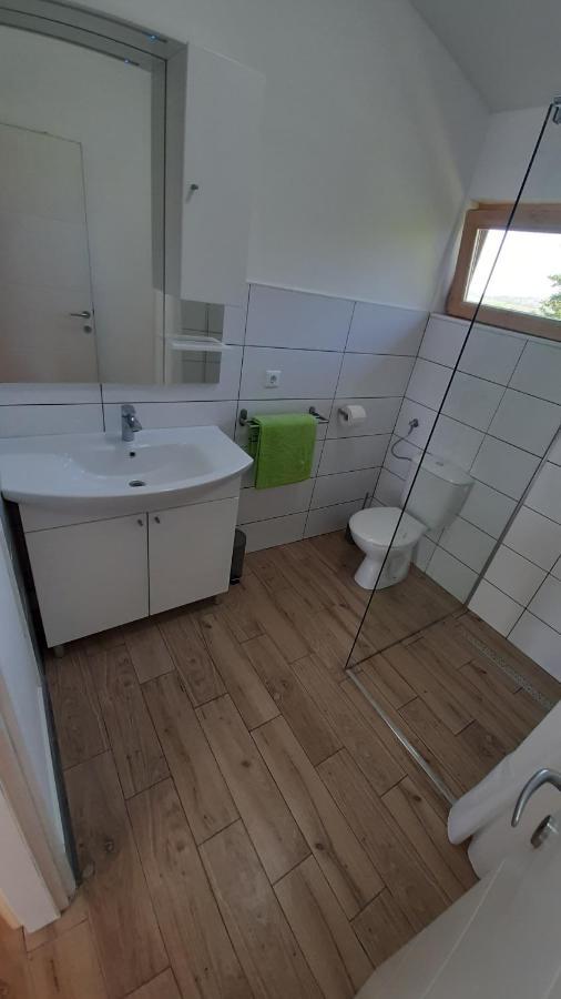 Вилла Tiny House Grabovac Раковица Экстерьер фото