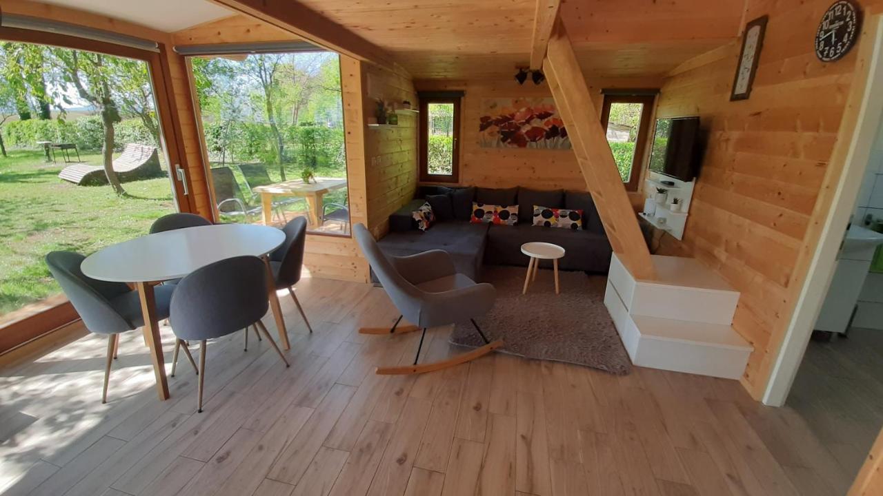 Вилла Tiny House Grabovac Раковица Экстерьер фото